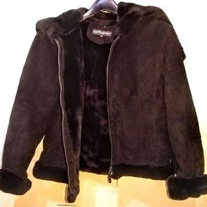 Steve Madden Suede coat with zipper style hood